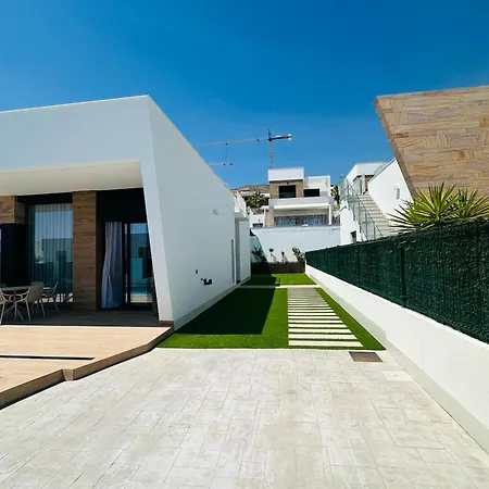 Newray * Финестрат